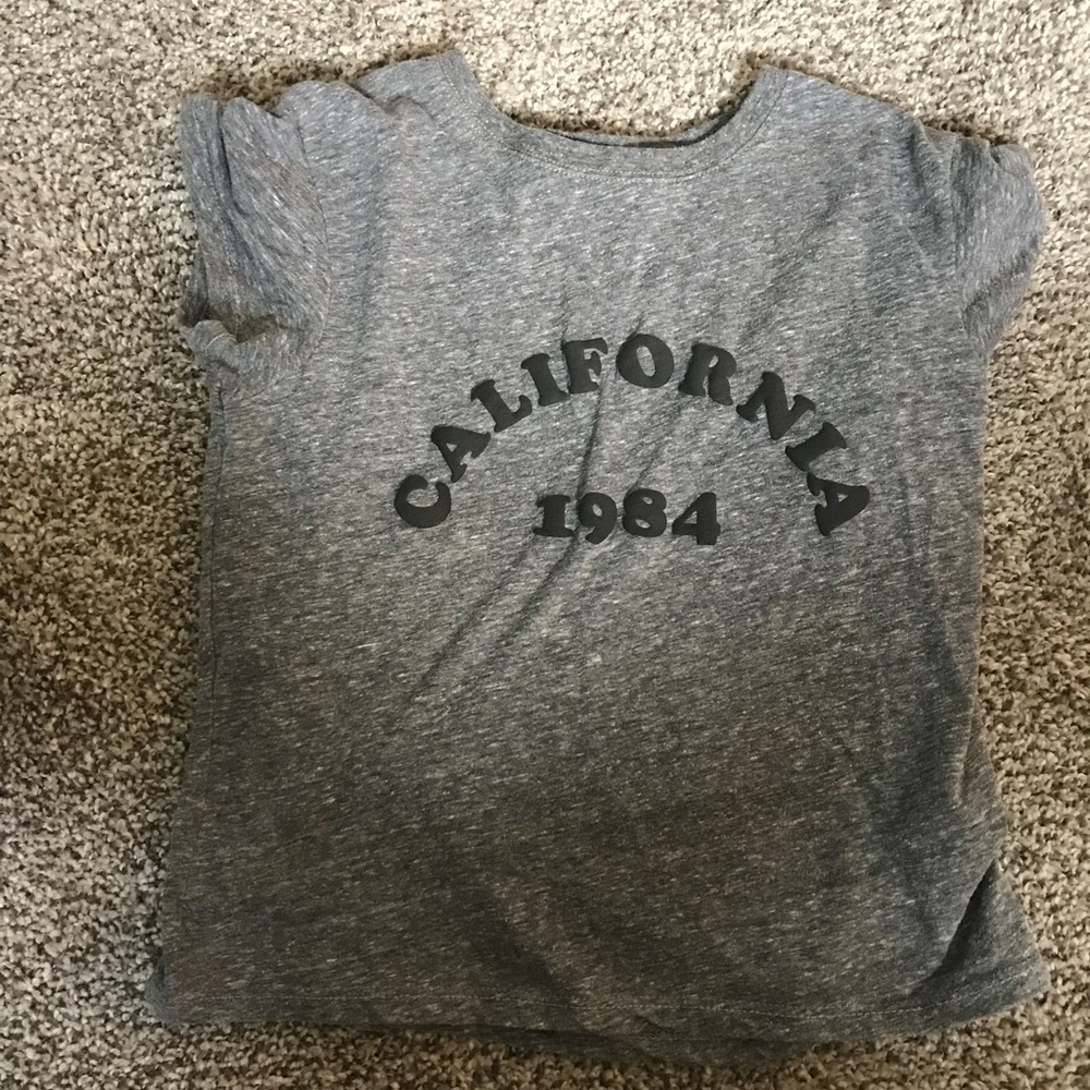 BRANDY MELVILLE TOP